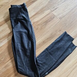 Lululemon SenseKnit Running HR tight 28" size 2 black